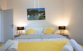Ms 3Br Apartment Near Kolovare Beach